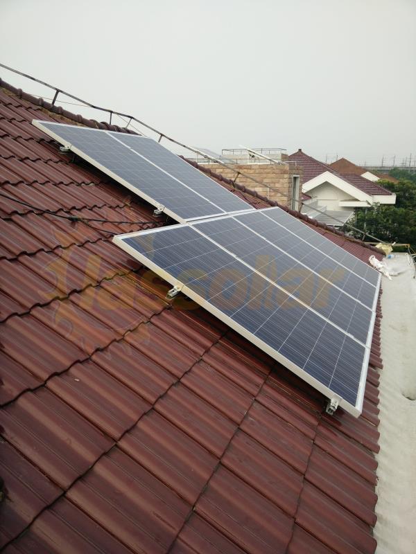 上海5KW斜屋顶项目Shanghai China 5KW Pitched Roof Mount Project.jpg